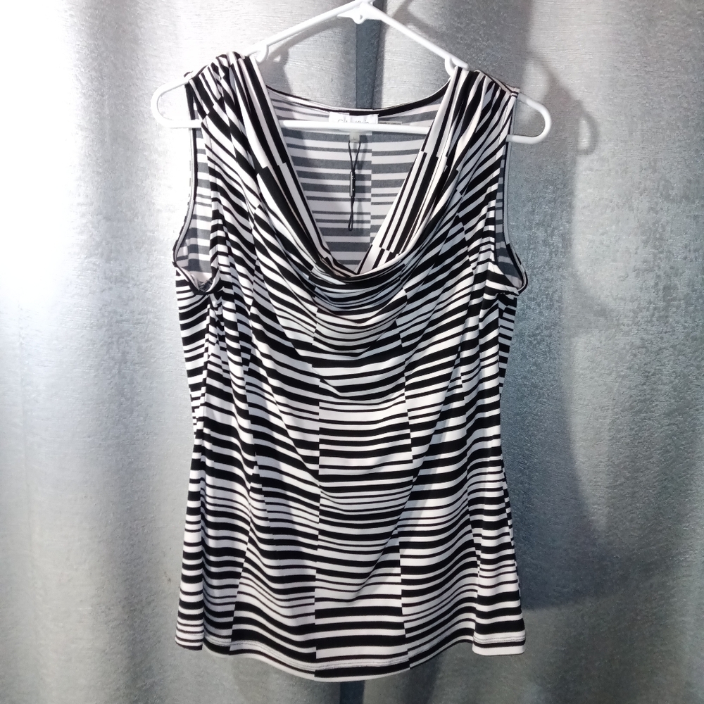 Black & White Sleeveless Top